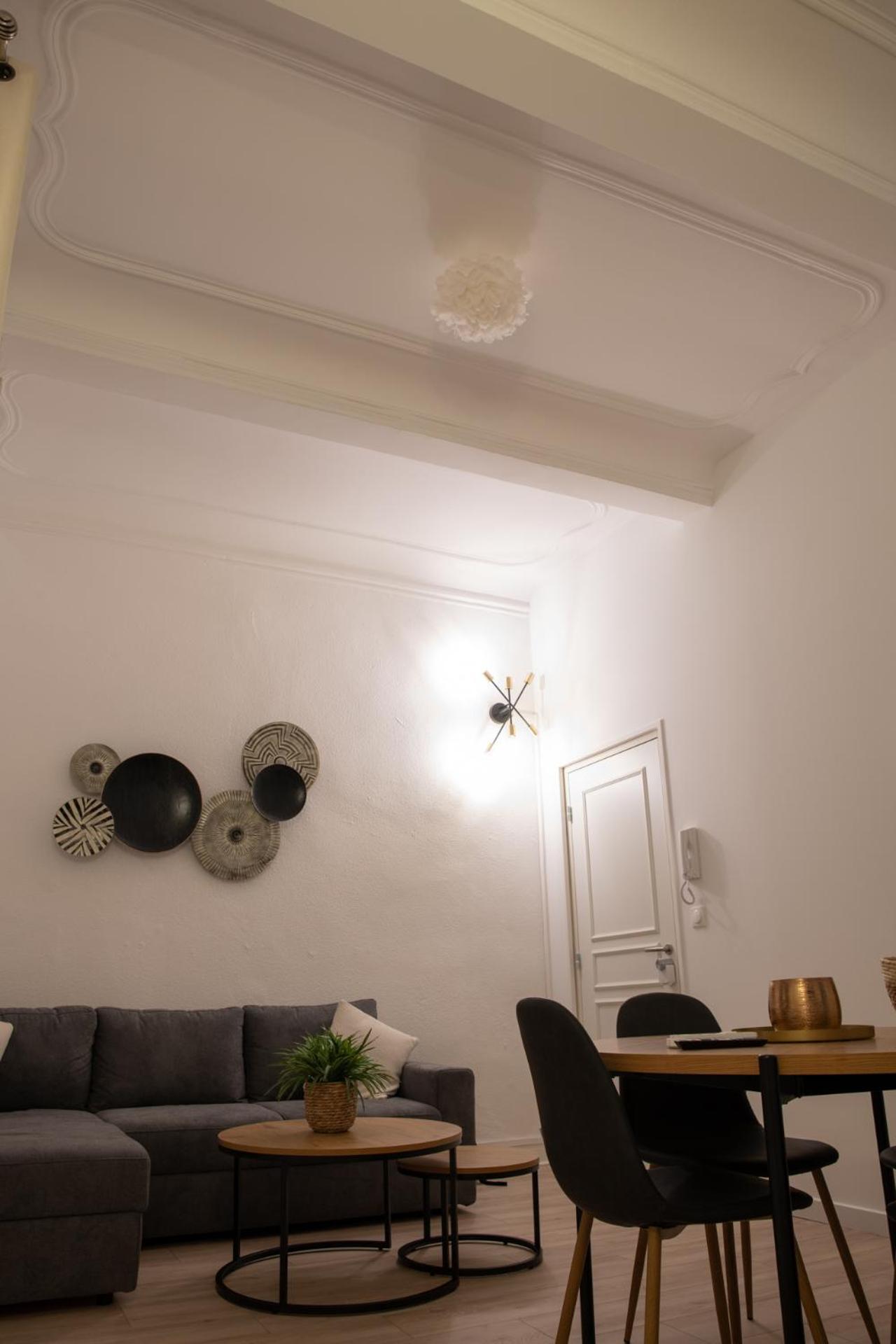 Logement De Charme En Plein Coeur D'Avignon Exterior photo